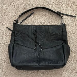 KeriKit London large Lennox bag - Chic Black Textured Shoulder Bag - diaperbag